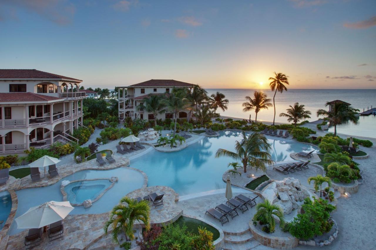 Coco Beach Resort photo