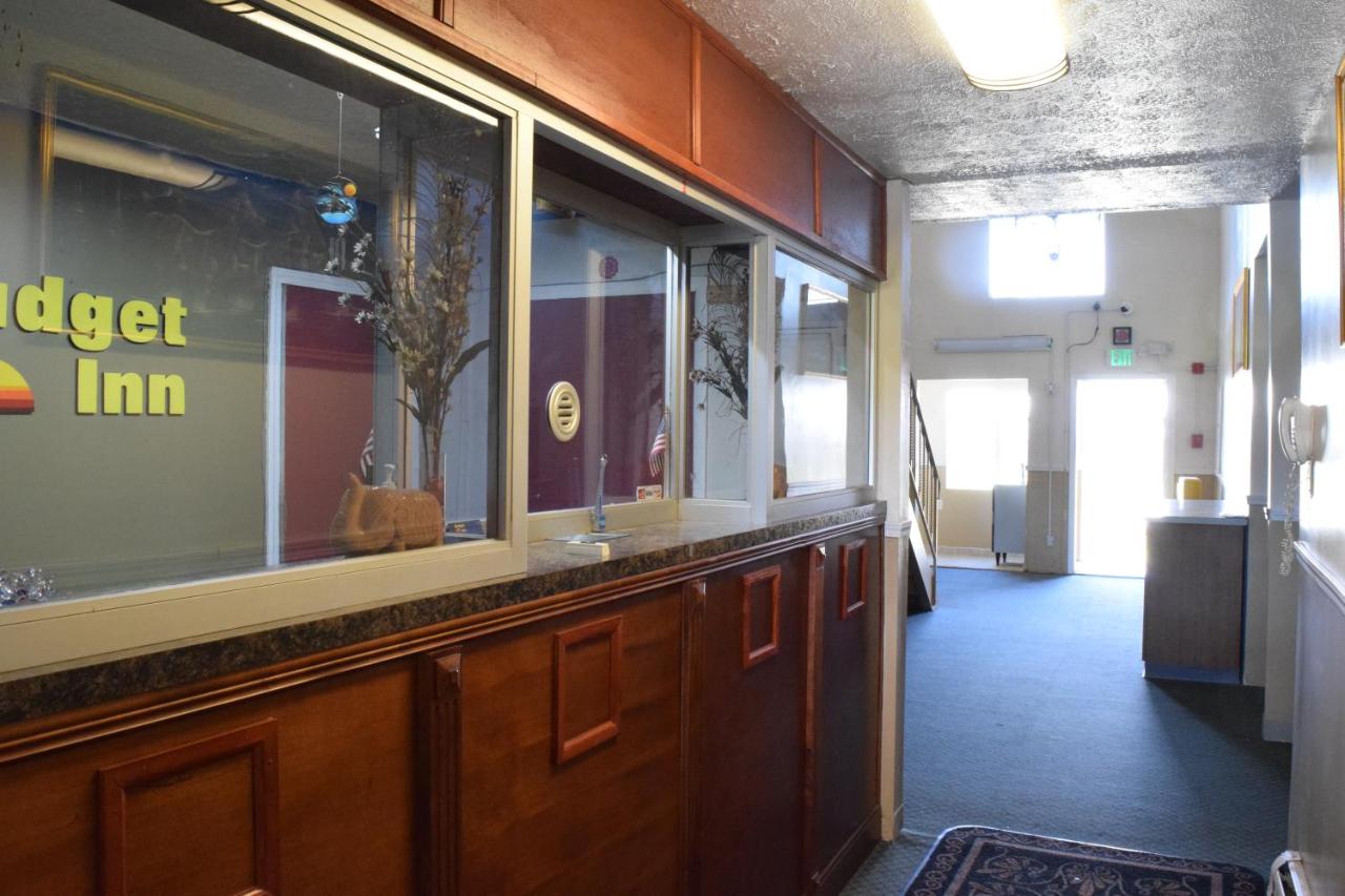 Budget Inn Ontario — photo 19