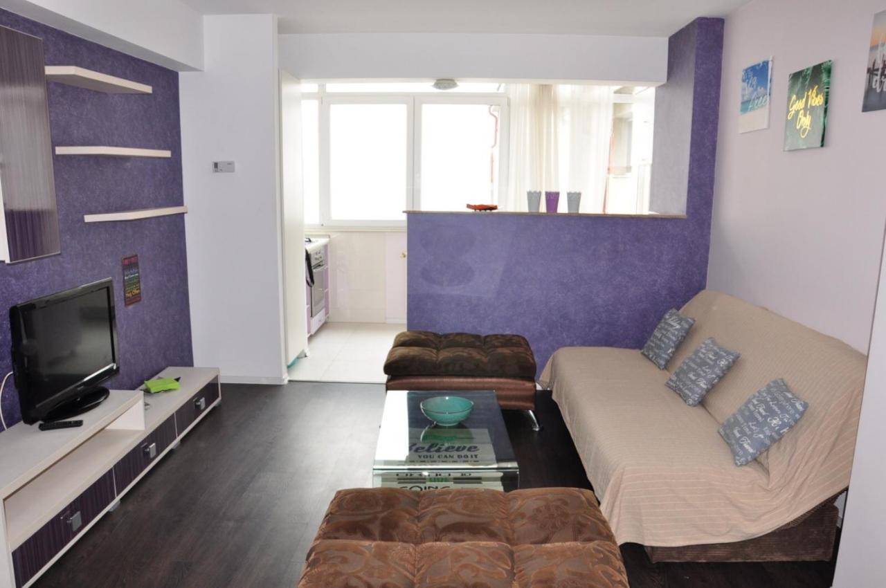 Apartament Plaja Modern ConstanÅ£a Romania Booking Com