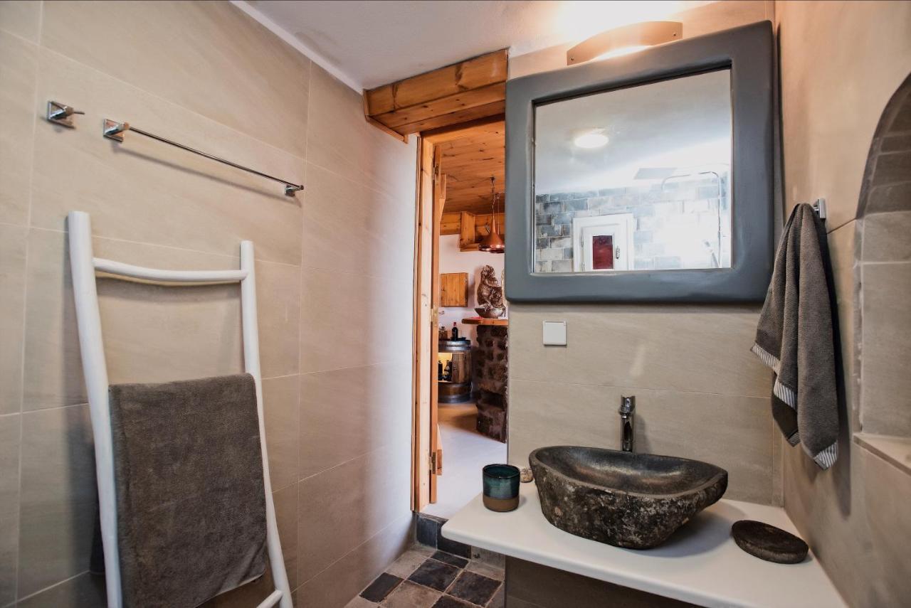 Myconian Brothers - 3