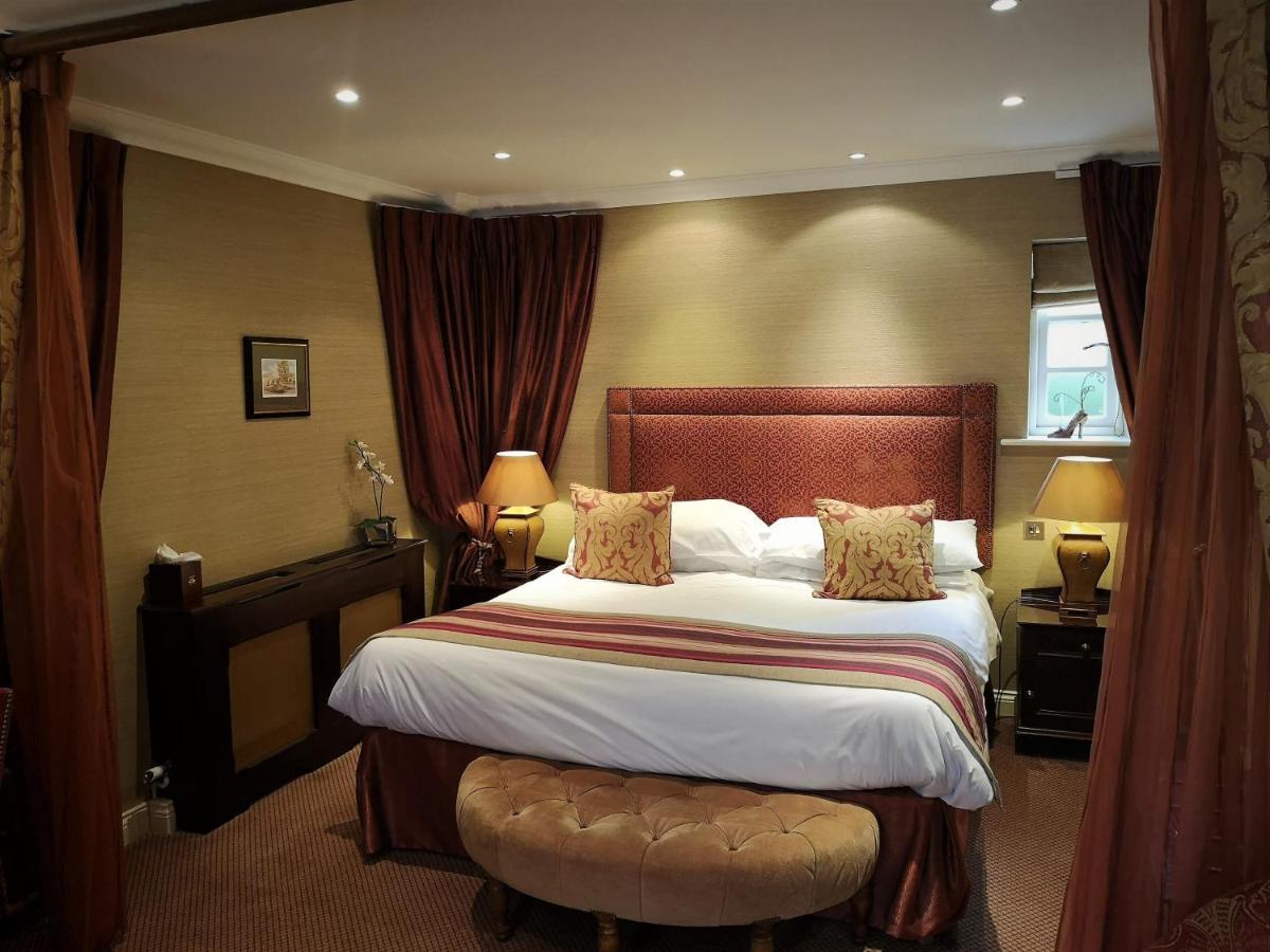 Langley Castle Hotel - Laterooms