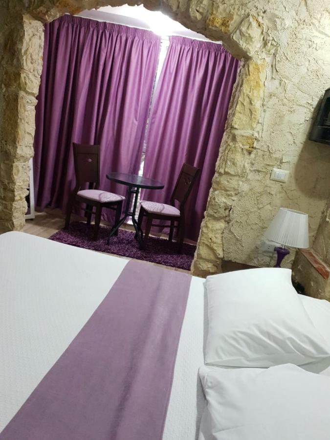Ahiram Hotel Byblos photo