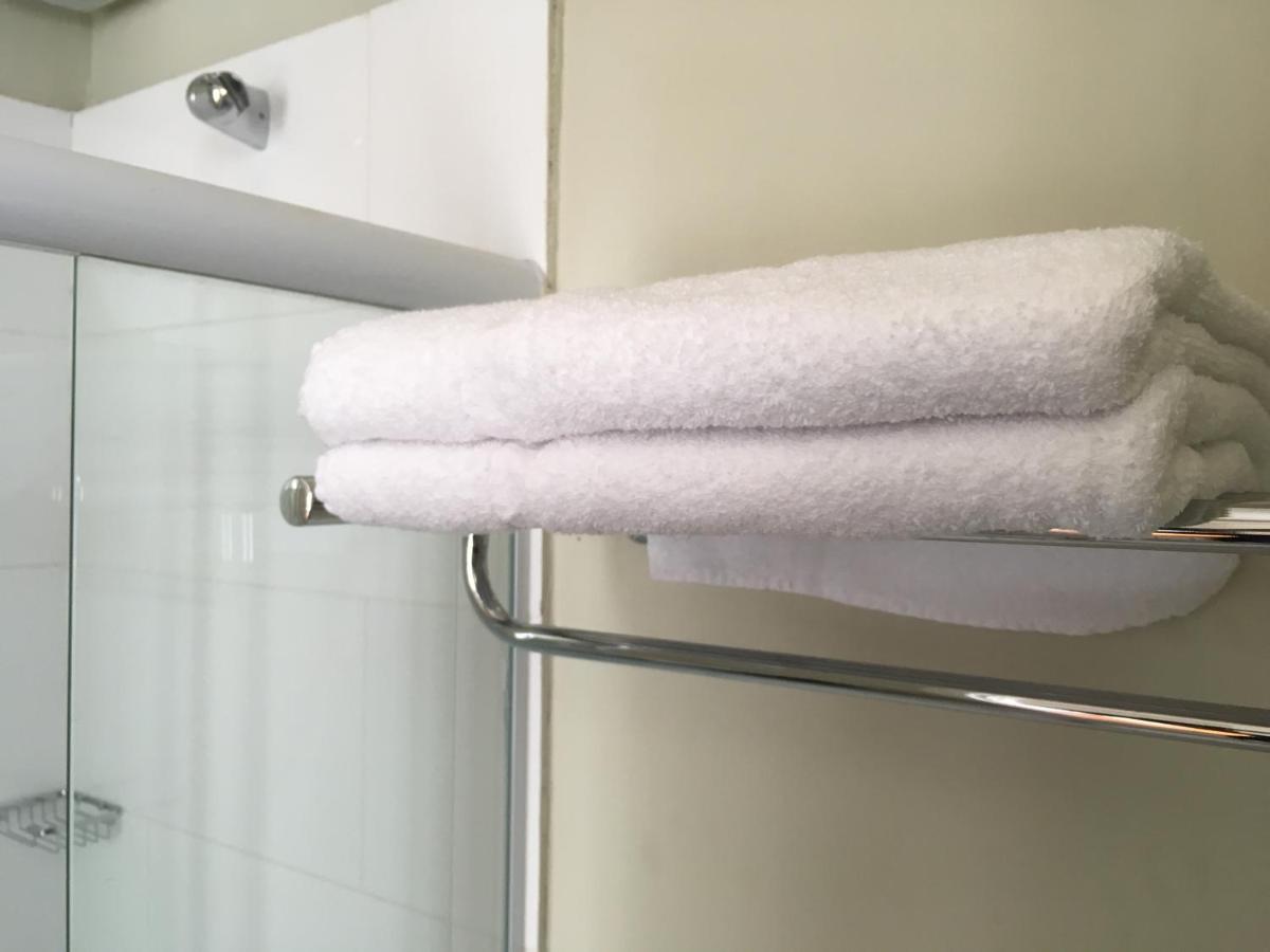 Bar de Fondo Suites - 3