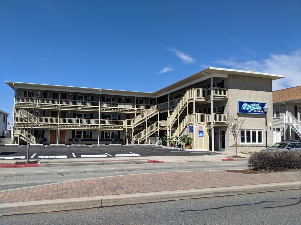 Image: Crystal Sands Motel