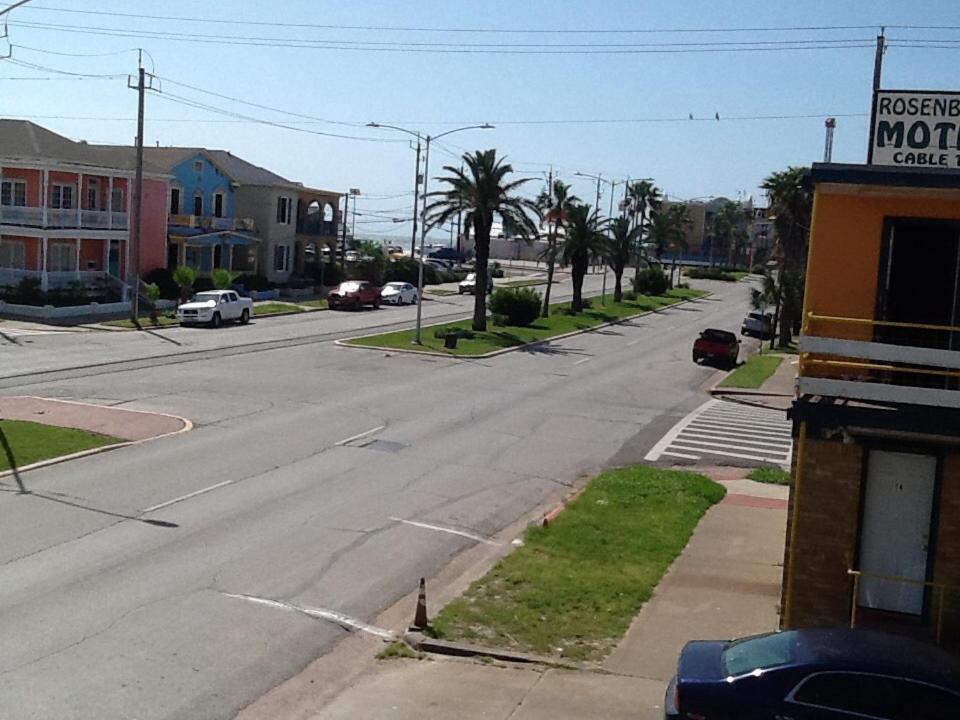 Rosenberg Motel — photo 11