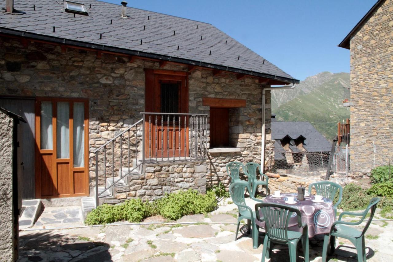Casa rural Ca de Garbot (España Durro) - Booking.com