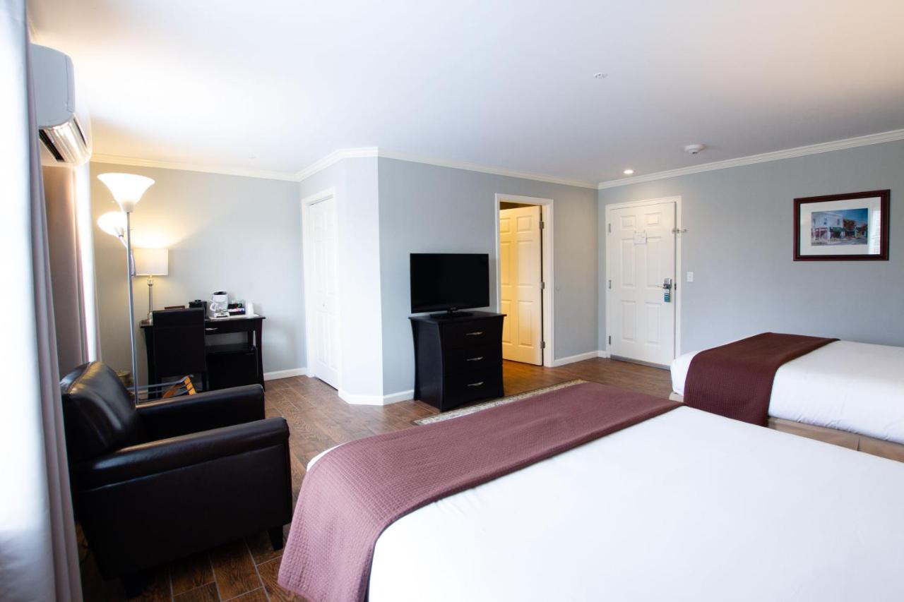 The Dahlonega Square Hotel — photo 11