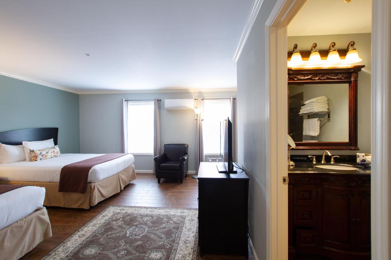 The Dahlonega Square Hotel — photo 12