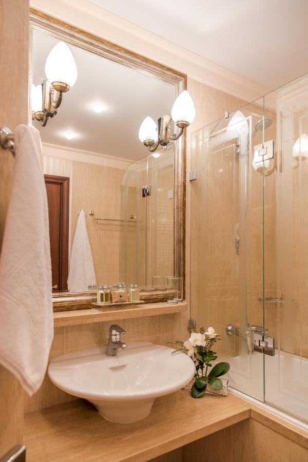 Crystal Palace Boutique Hotel photo