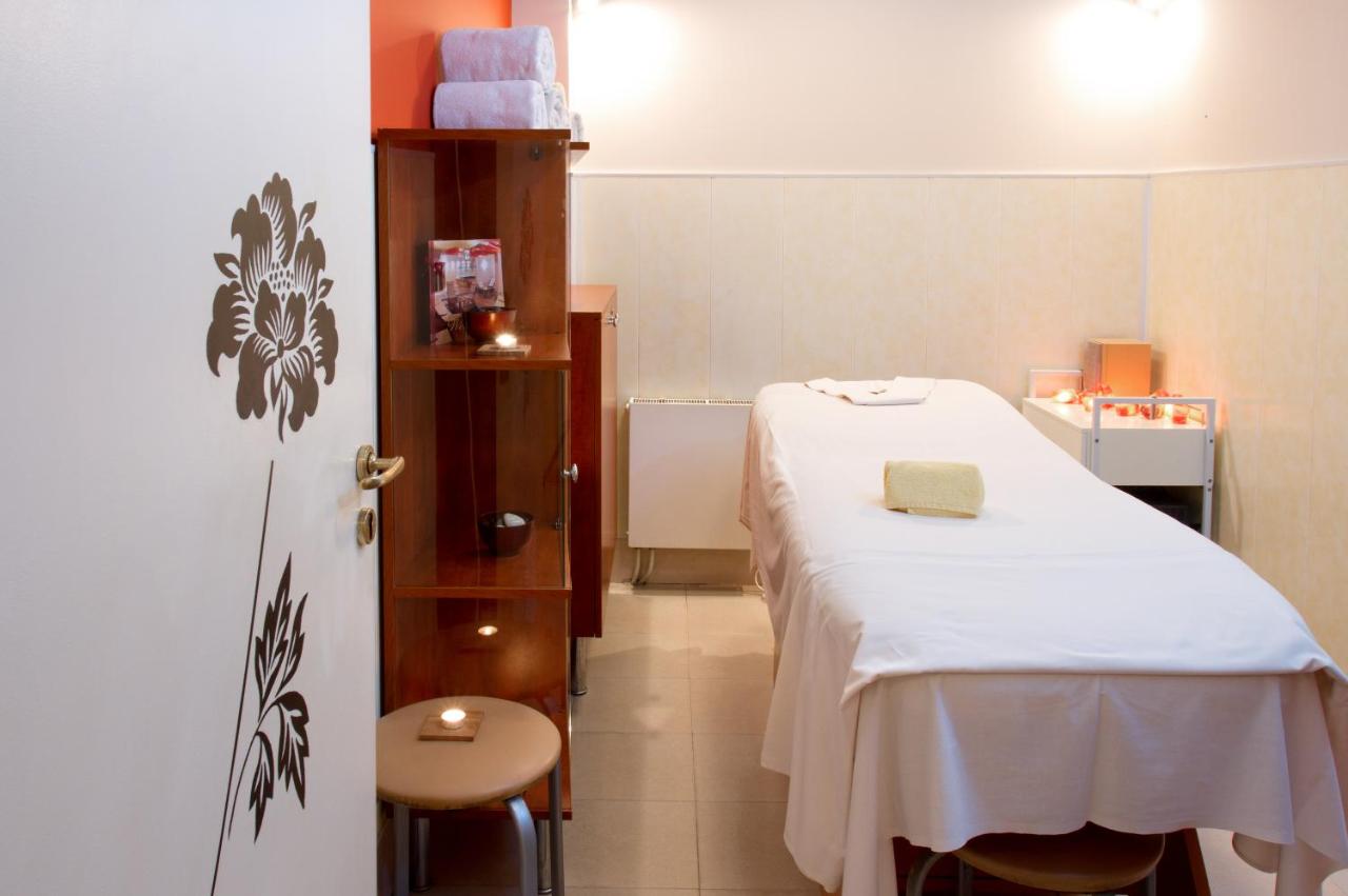 Crystal Palace Boutique Hotel photo