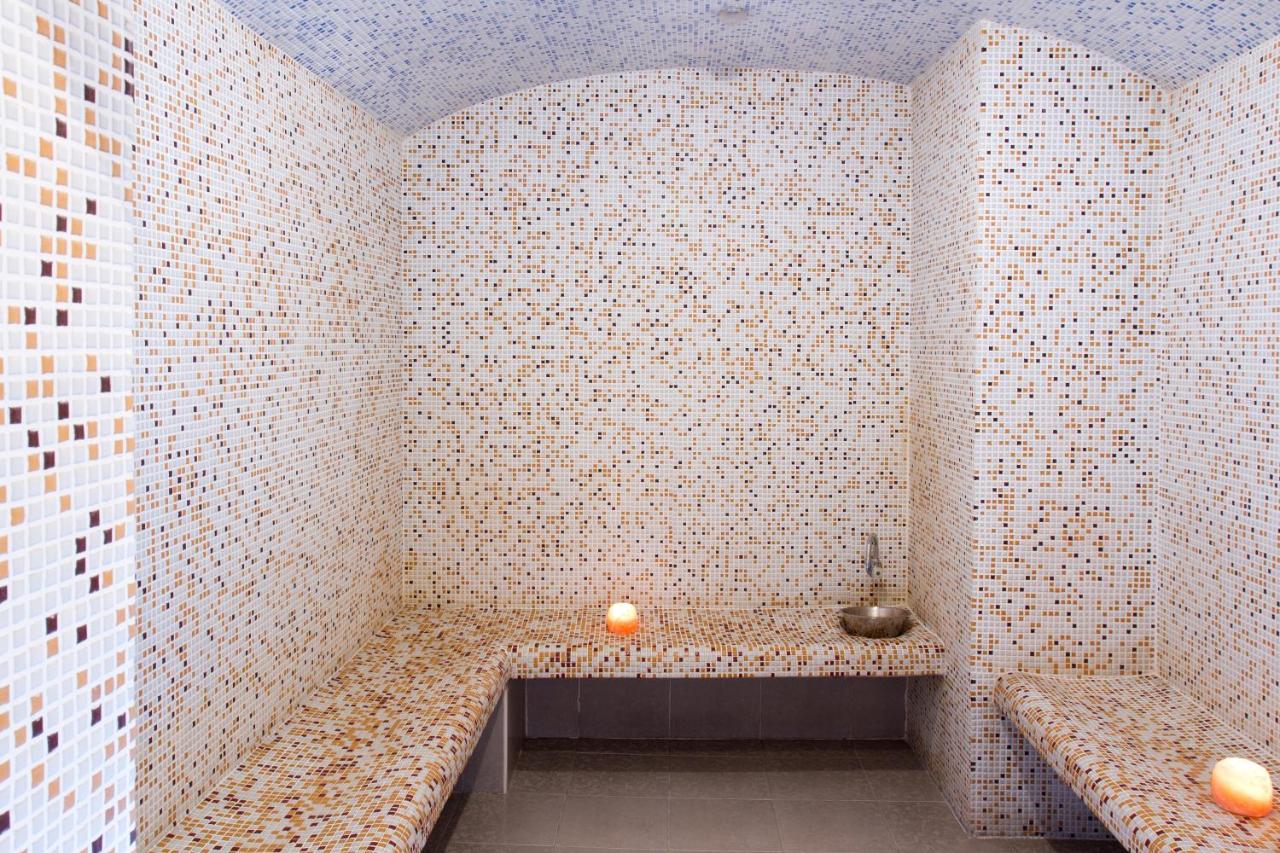 Crystal Palace Boutique Hotel photo