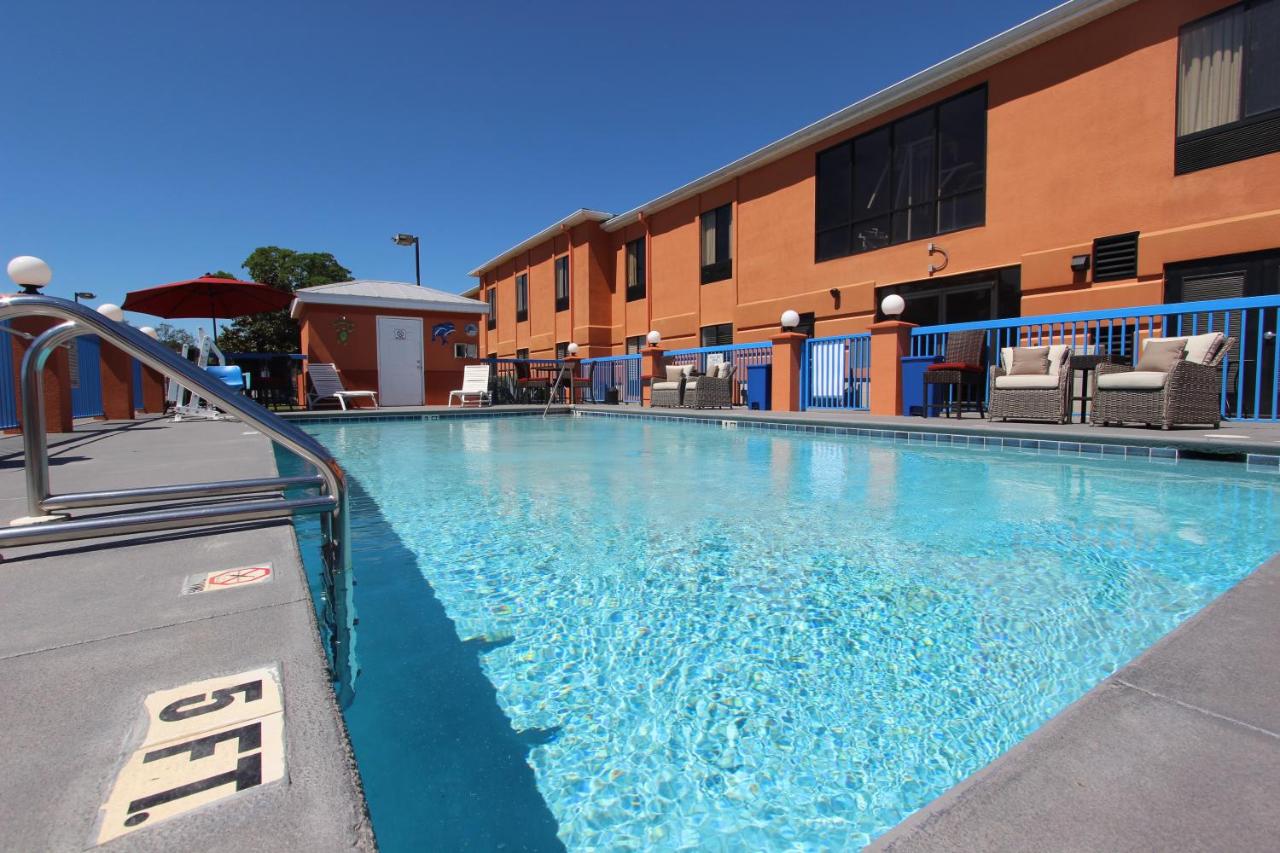 Hotel Pensacola — photo 22