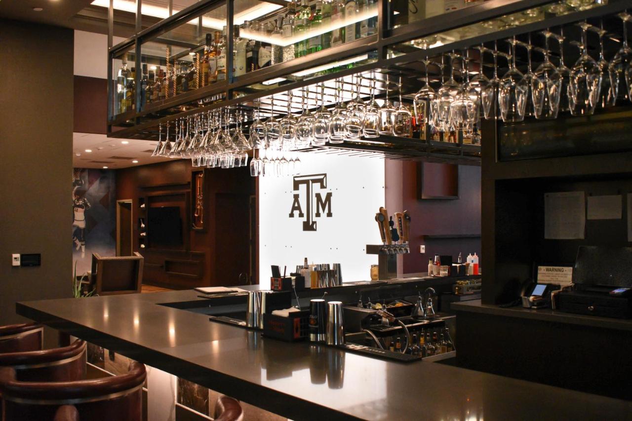 Texas A&M Hotel and Conference Center — photo 22