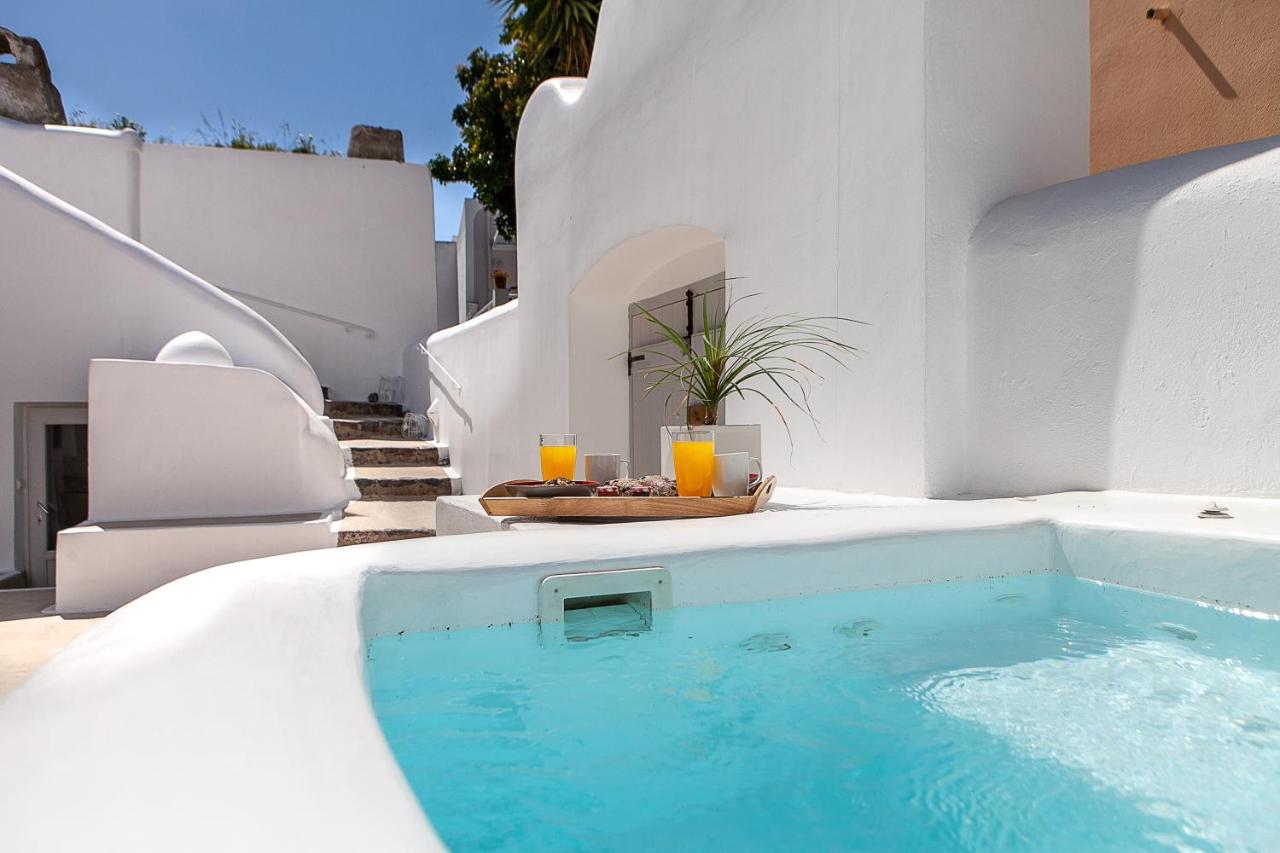 Radiant Santorini - 4