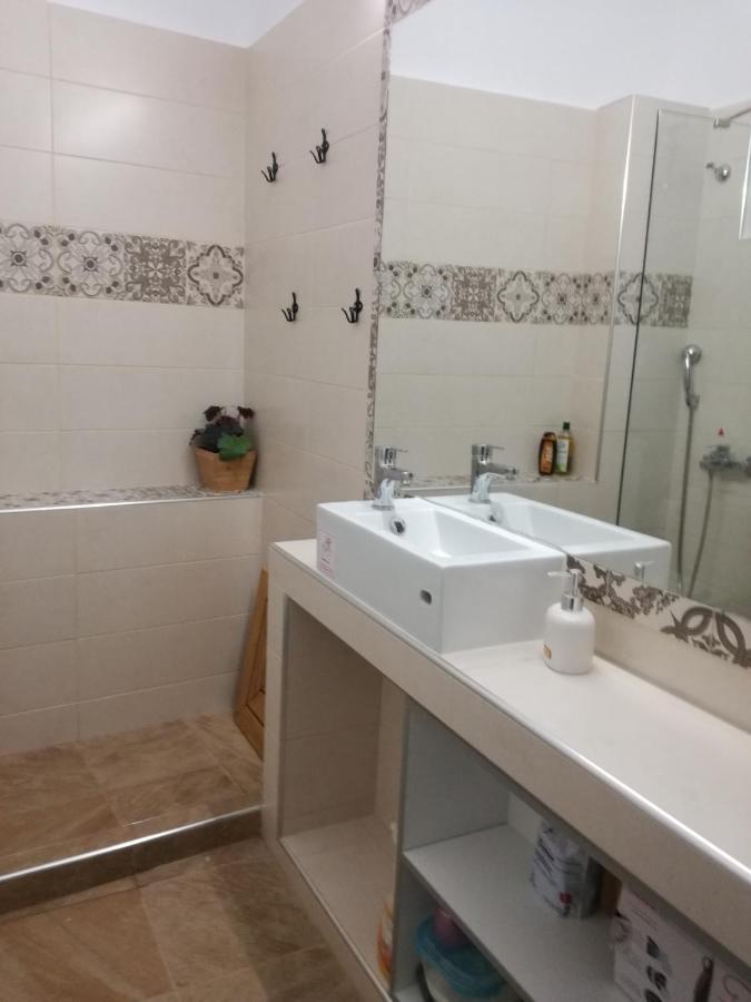 Miranda's Apartment in Thissio - 3