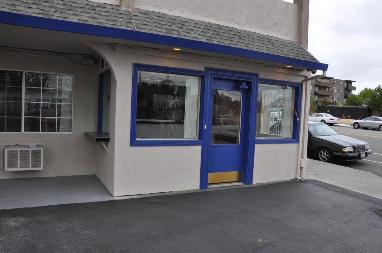 Value Inn — photo 20
