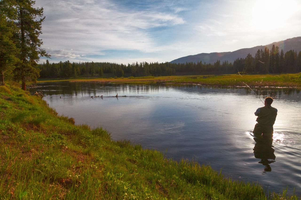 ヘッドウォーターズ ロッジ キャビンズ アット フラッグ ランチ モラン 21年 最新料金 ヘッドウォーターズ ロッジ キャビンズ アット フラッグ ランチ モラン 21年 最新料金