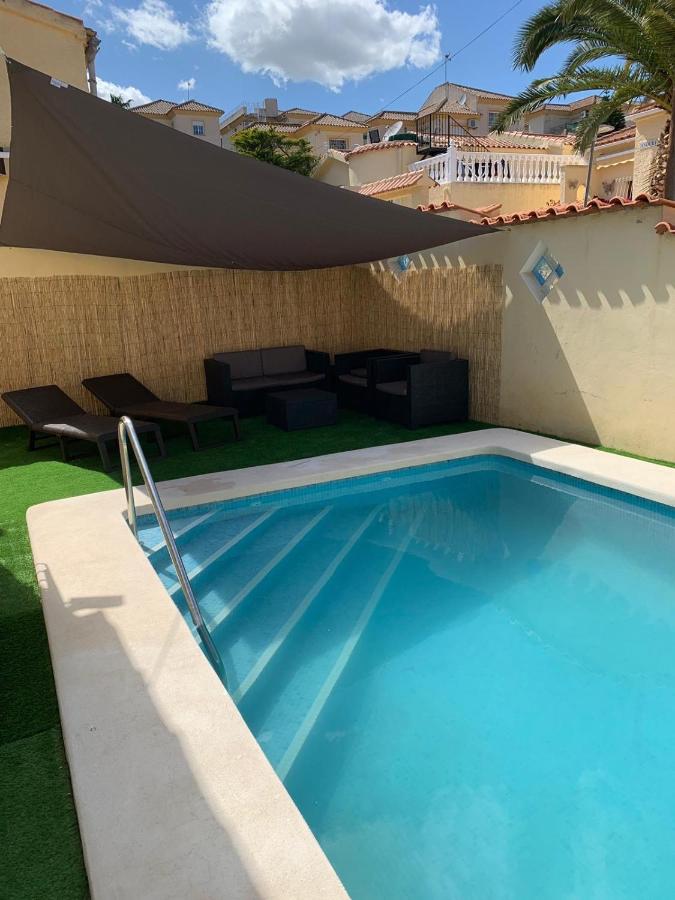 Maison Alicante - Urb La Marina, La Marina – 2022. aasta ...