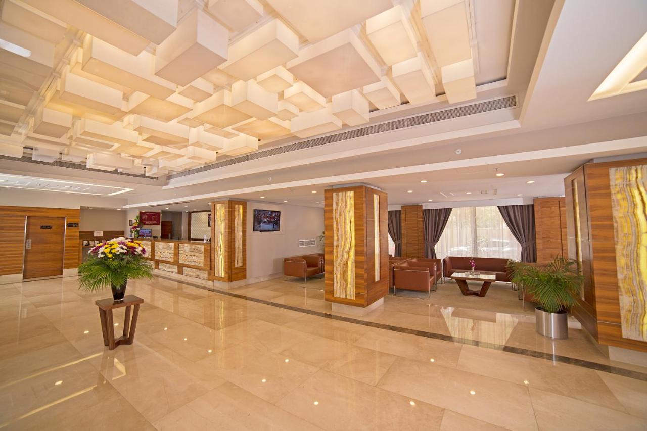 Ramada by Wyndham Bahrain photo