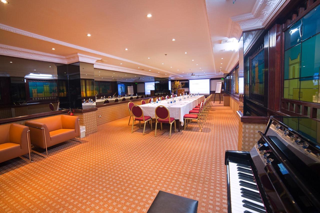 Ramada by Wyndham Bahrain photo