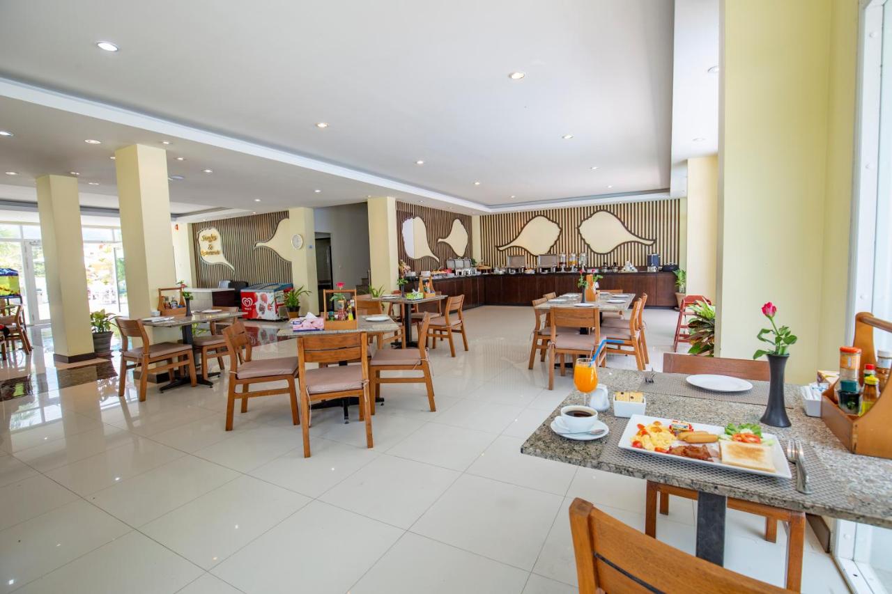 Sungthong Kamala Beach Resort - 5