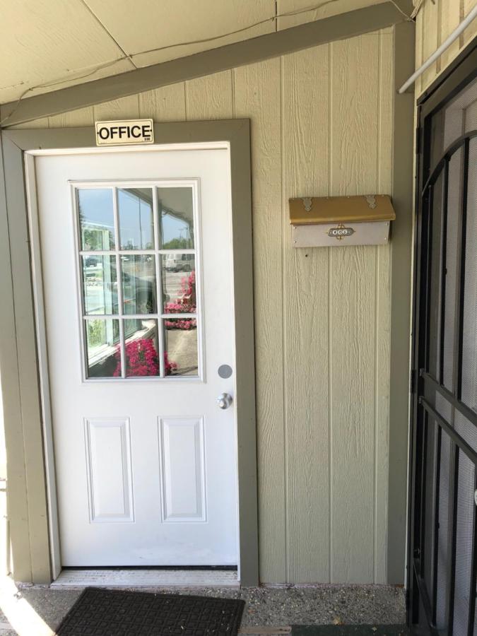Dixon Motel — photo 12