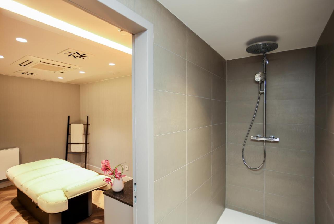 art'otel berlin mitte, Powered by Radisson Hotels photo