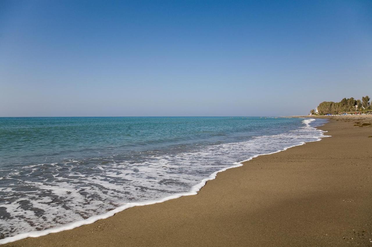 Apt 102 Guadalmansa Playa, Heaven Beach Apartments, Estepona ...