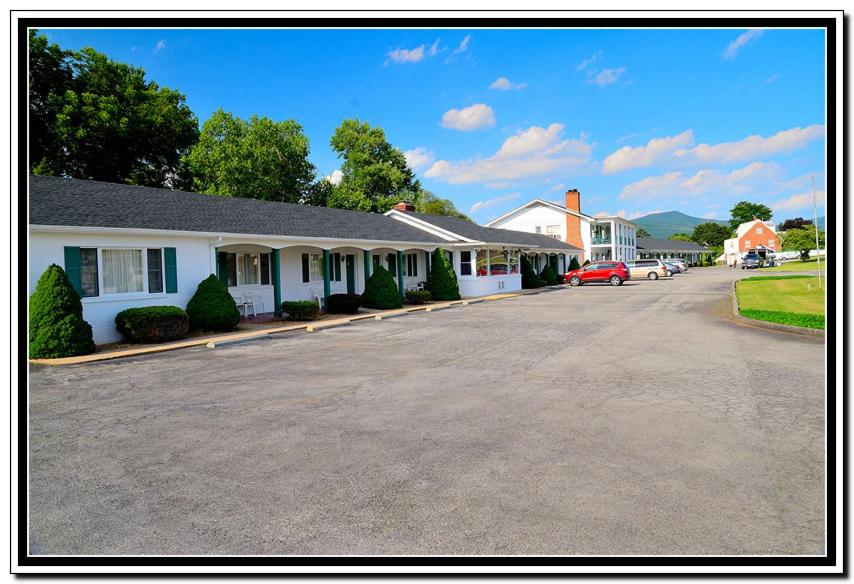The Cardinal Inn — photo 18