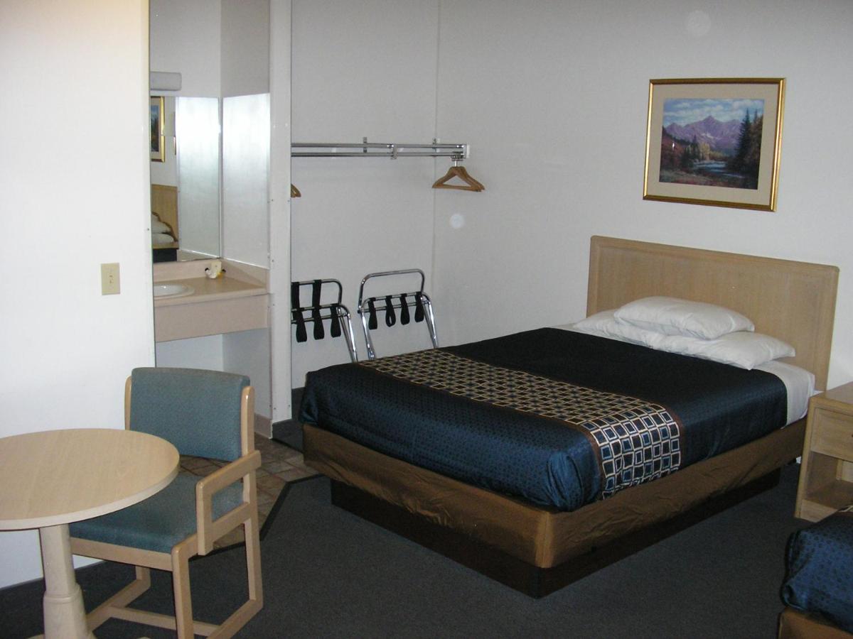 Mecca Motel — photo 2