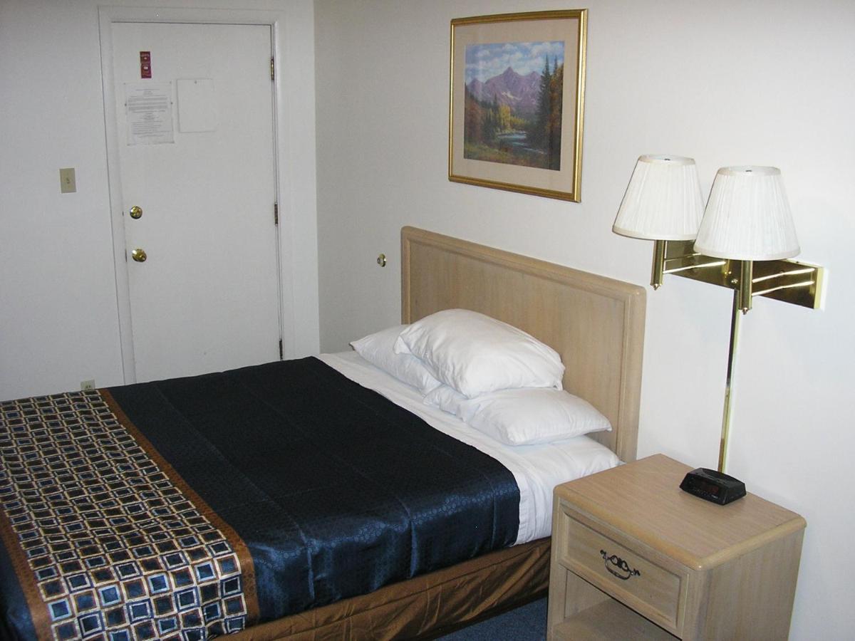 Mecca Motel — photo 19