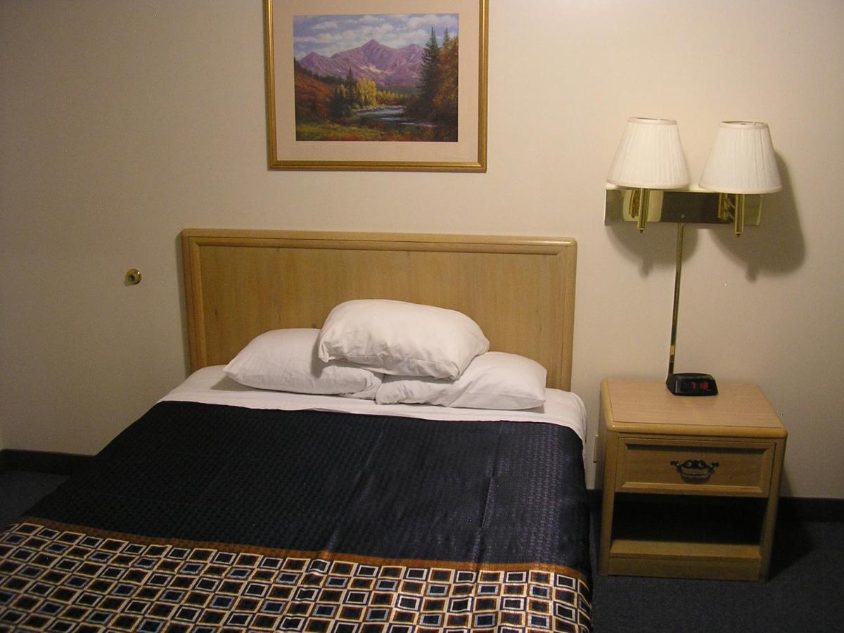 Mecca Motel — photo 17