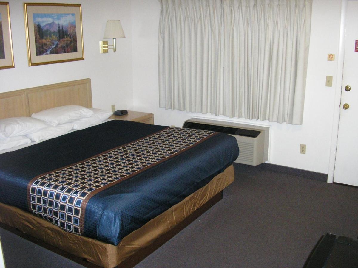 Mecca Motel — photo 15