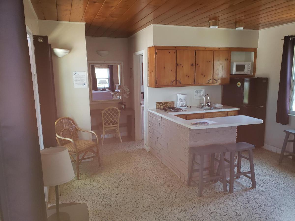 Siesta Motel — photo 23
