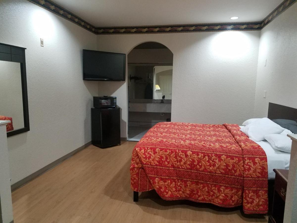 Scott Inn & Suites - Downtown Houston — photo 6
