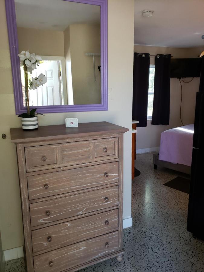 Siesta Motel — photo 10