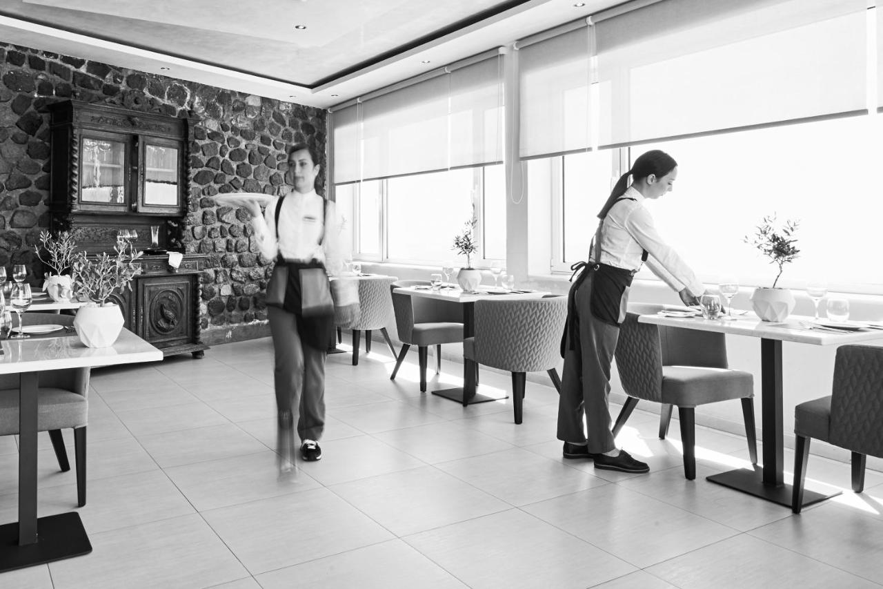 Petit Palace Suites - 2