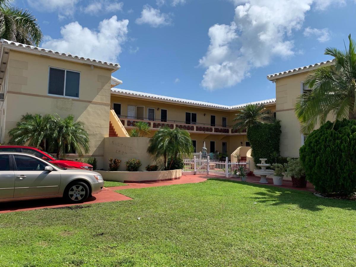 The Palms — photo 1