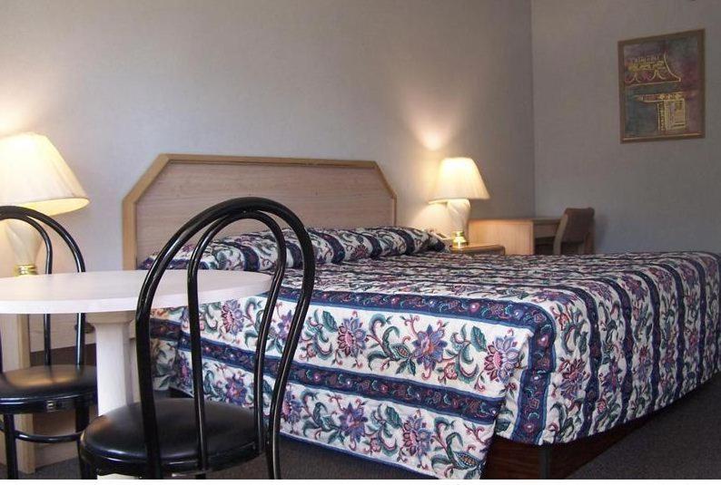 Celebration Inn — photo 2