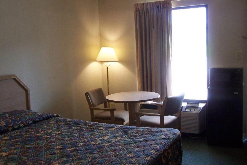 Celebration Inn — photo 11