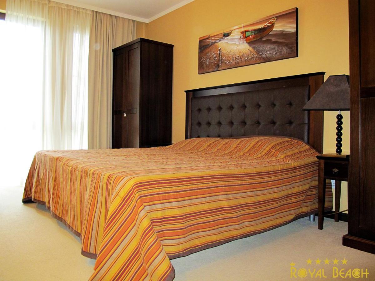 ROYAL BEACH HOTEL apartment photo