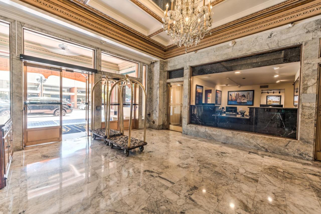 Gaslamp Plaza Suites — photo 3