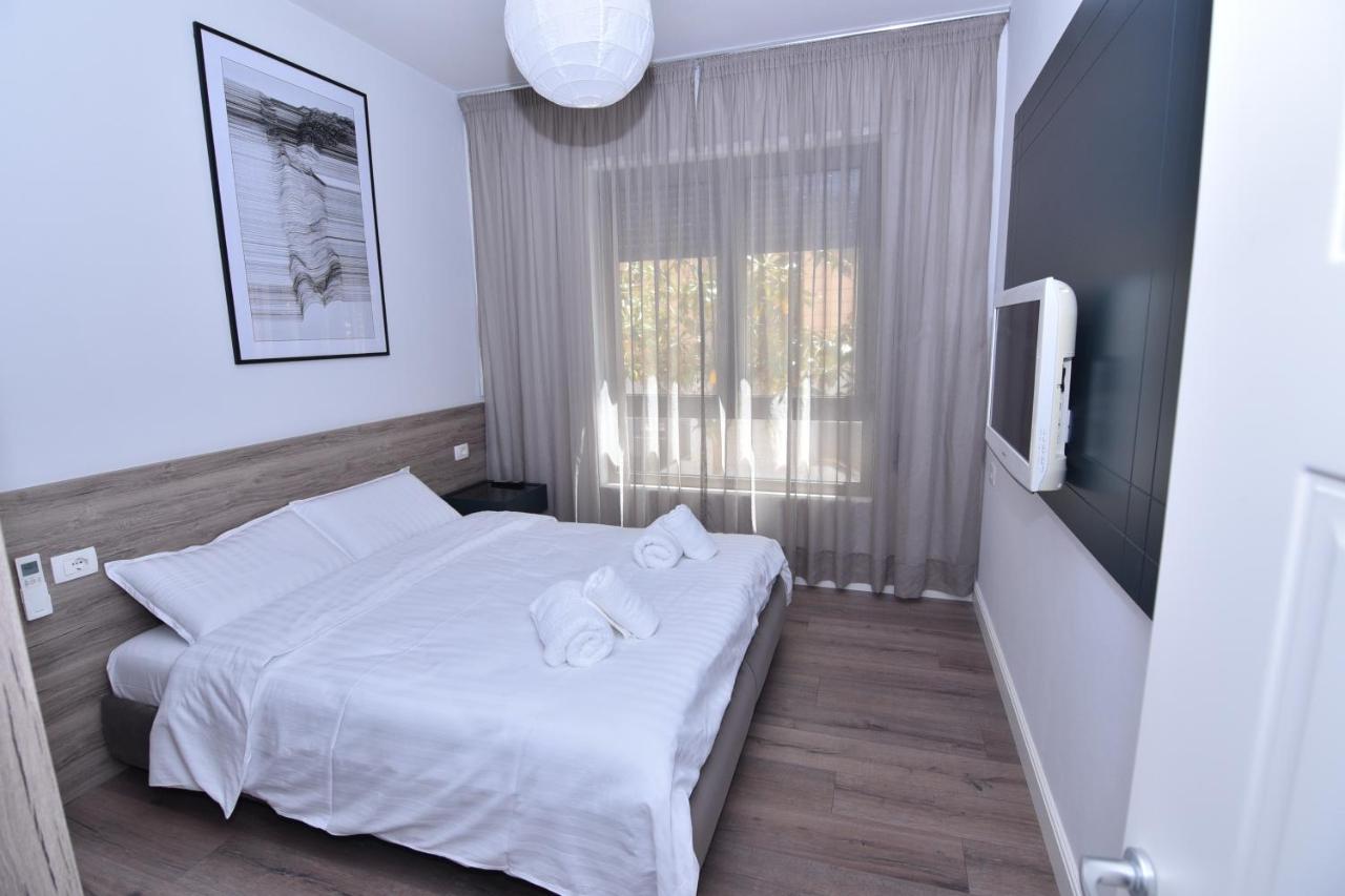 Diamond Hill Apartments photo