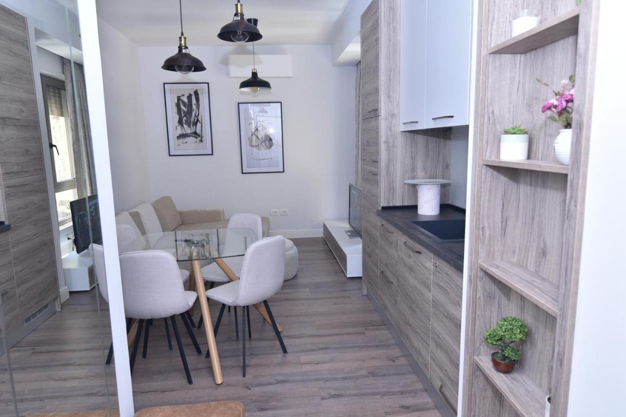 Diamond Hill Apartments photo