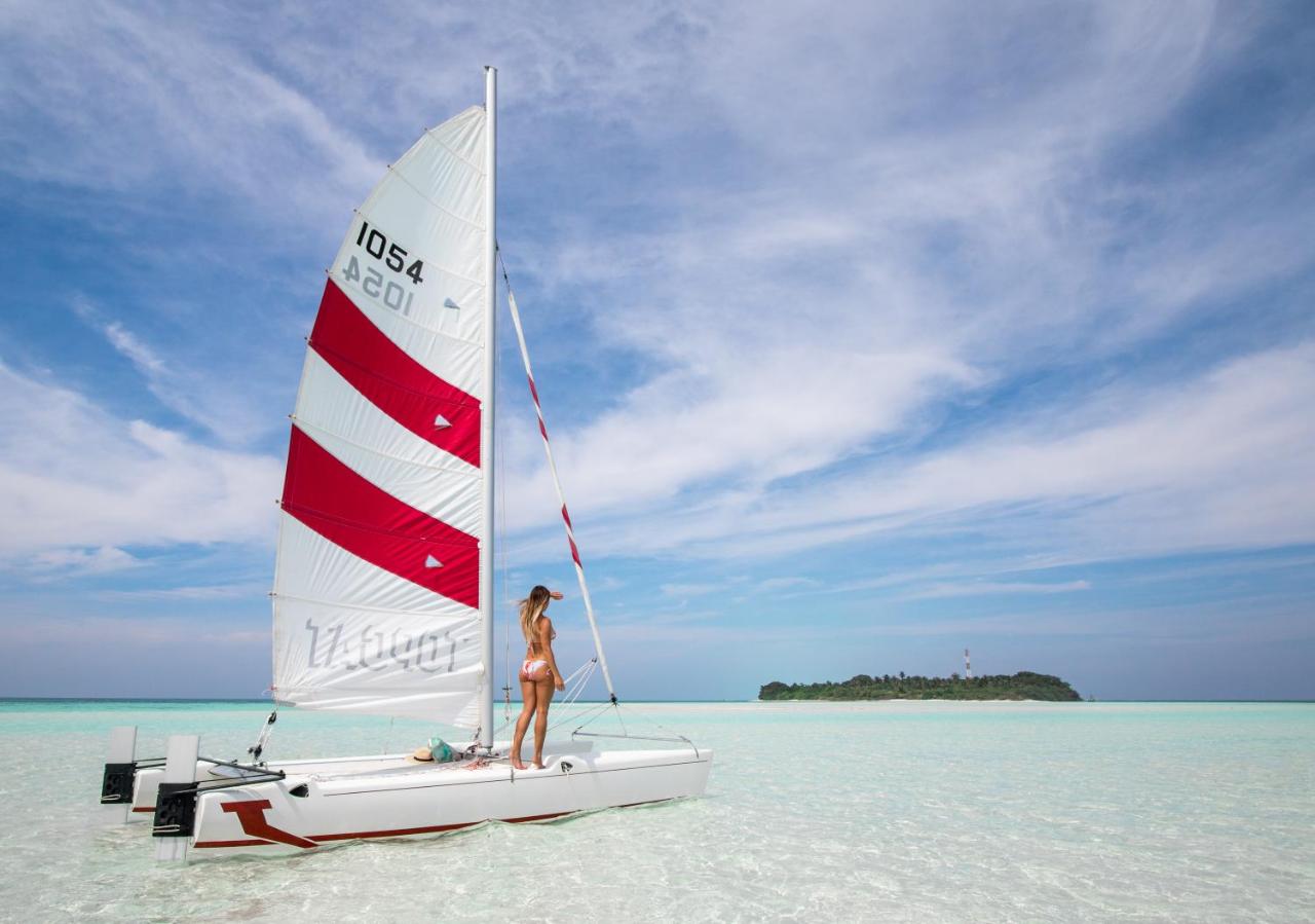 Beach: Olive Goidhoo