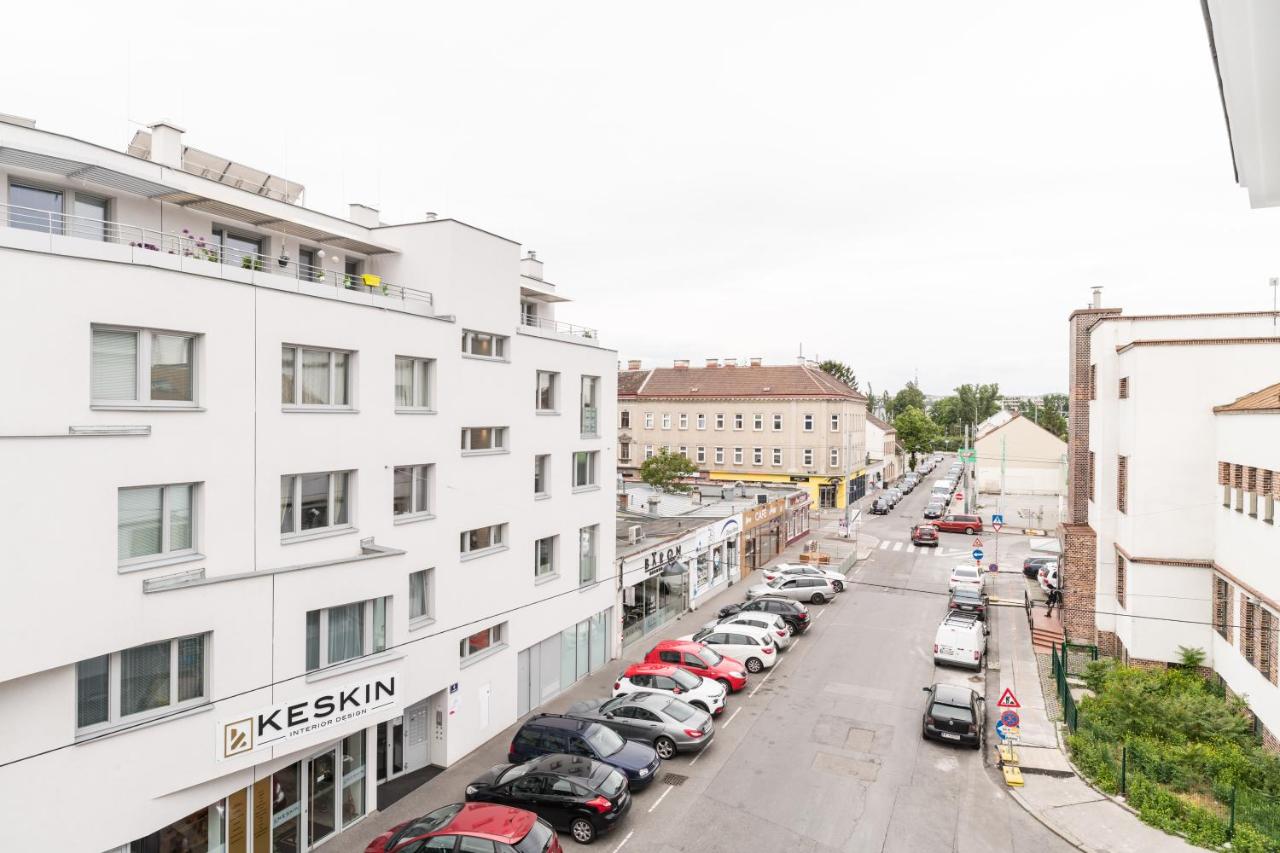 Stadlau Live Apartments photo
