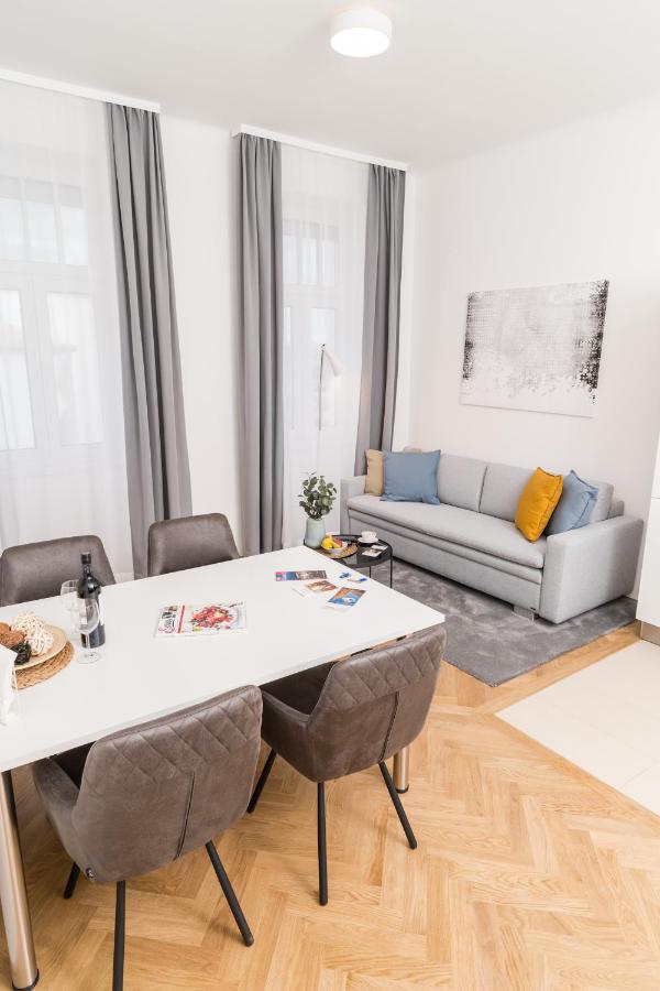 Stadlau Live Apartments photo