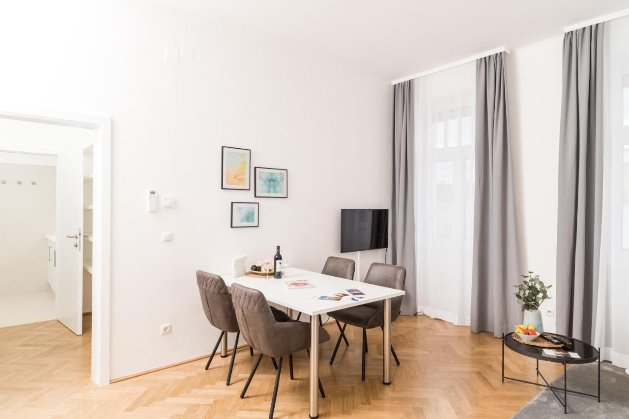 Stadlau Live Apartments photo