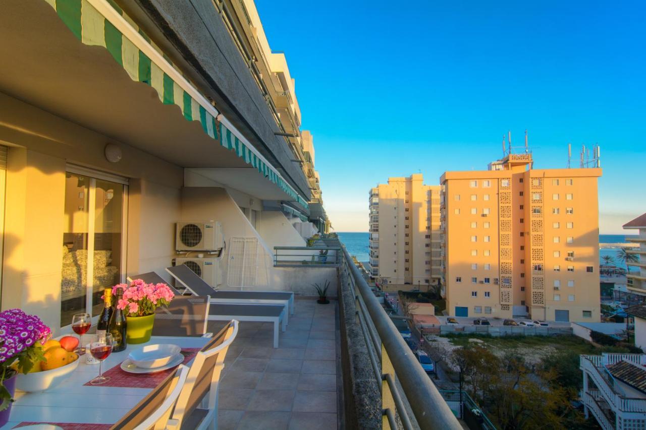 River Playa beachfront apartment, large terrace, Fuengirola ...