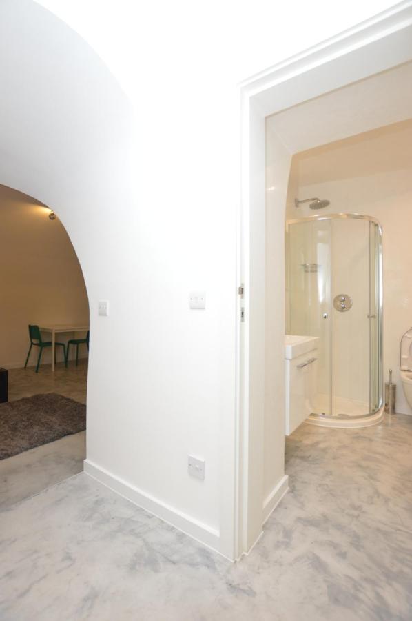 NoHo 132 Serviced Apartments by Concept Apartments - 3